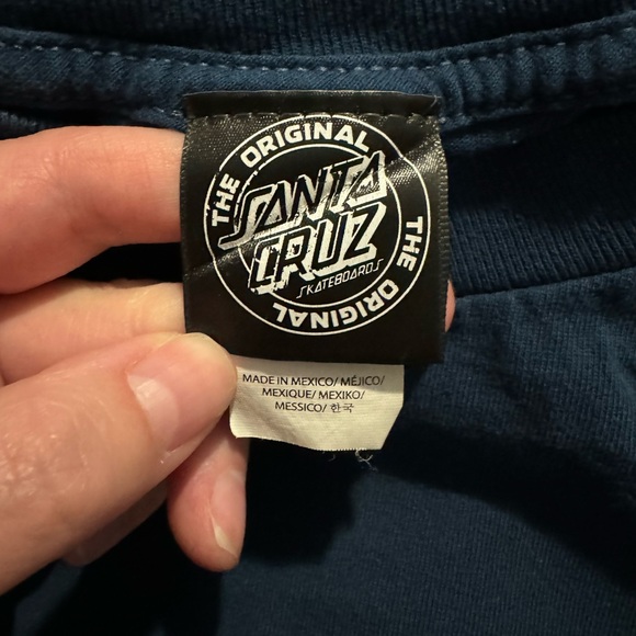 Santa Cruz long sleeve sz small good condition - Picture 3 of 4